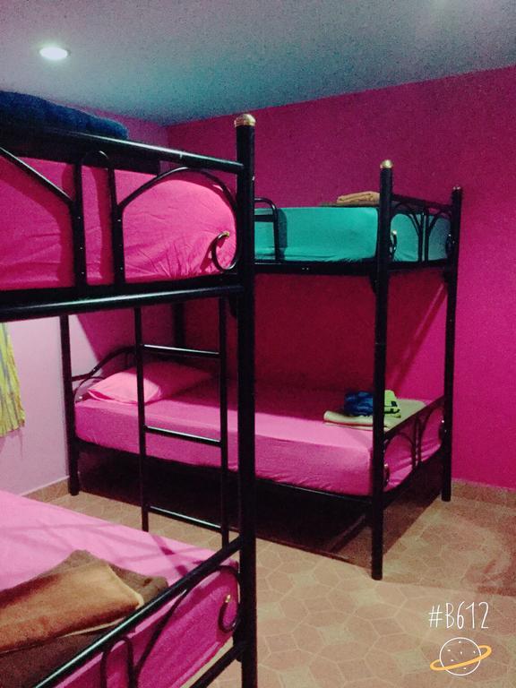 Bamboozle Hostel หาดริ้น ภายนอก รูปภาพ