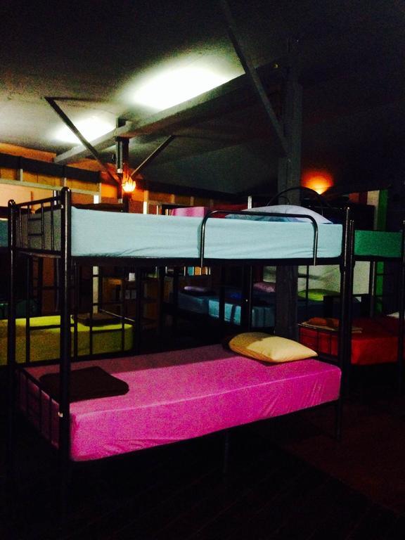 Bamboozle Hostel หาดริ้น ภายนอก รูปภาพ