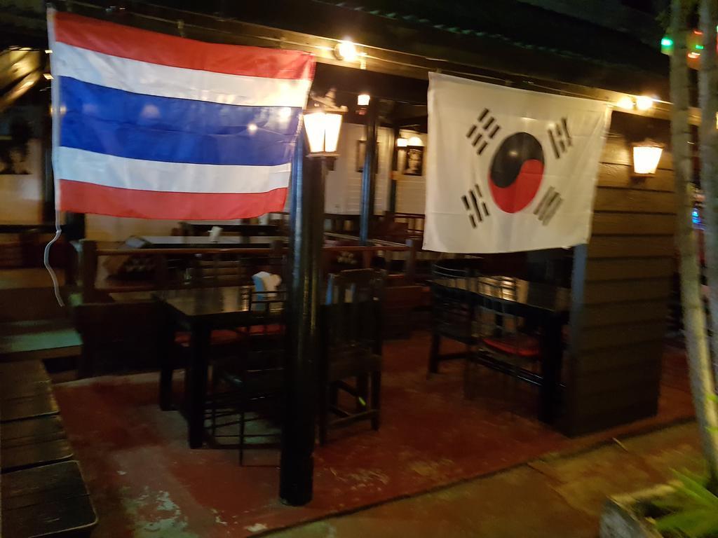 Bamboozle Hostel หาดริ้น ภายนอก รูปภาพ