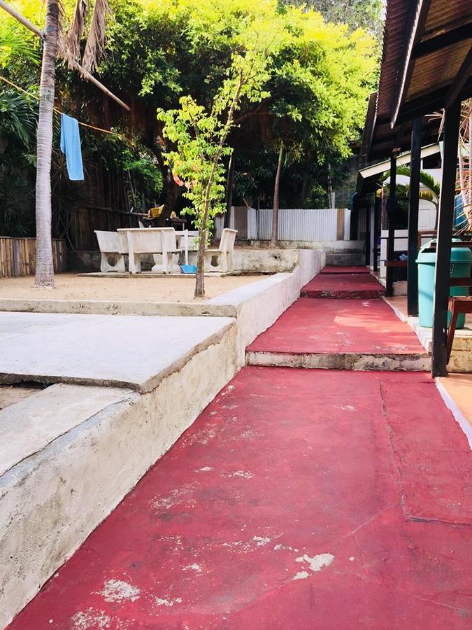 Bamboozle Hostel หาดริ้น ภายนอก รูปภาพ